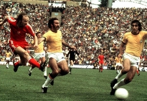 Terceiro Tempo - Milton Neves - Achados & Perdidos: Lato marcava contra o Brasil e assegurava o terceiro lugar para a Polônia na Copa de 74 - Notícias - Terceiro Tempo