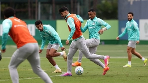 Terceiro Tempo - Milton Neves - Líder do Brasileiro, Palmeiras recebe a lanterna Chapecoense - Notícias - Terceiro Tempo