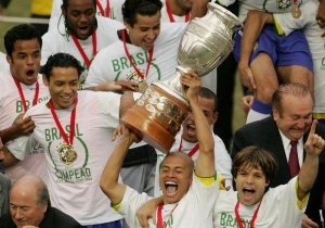 Terceiro Tempo - Milton Neves - Achados & Perdidos: Derrotando a Argentina, Brasil conquistava a Copa América há 22 anos - Notícias - Terceiro Tempo