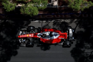 Terceiro Tempo - Milton Neves - F1: Ferrari,  com Leclerc e Hamilton, domina o TL1 para o GP de Mônaco - Notícias - Terceiro Tempo