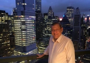 Terceiro Tempo - Milton Neves - Milton Neves em Nova Iorque: veja dezenas de fotos do jornalista em sua 'Muzambinho do Hemisfério Norte' - Notícias - Terceiro Tempo