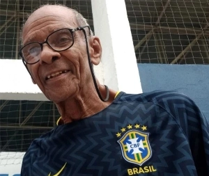 Terceiro Tempo - Milton Neves - Saudade: Brito, que faria 87 anos, em uma entrevista a Milton Neves - Notícias - Terceiro Tempo