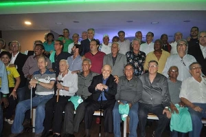 Terceiro Tempo - Milton Neves - Achados & Perdidos: Nos 112 anos do Palmeiras, relembre a última festa de veteranos realizada pelo clube - Notícias - Terceiro Tempo