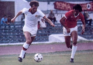 Terceiro Tempo - Milton Neves - Achados & Perdidos: Falcão estreava pela Roma há 46 anos - Notícias - Terceiro Tempo