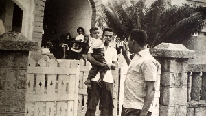 Terceiro Tempo - Milton Neves - Achados & Perdidos: A vida simples de Pelé na Pensão do Raimundo, na cidade de Santos - Notícias - Terceiro Tempo