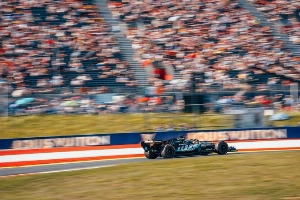 Terceiro Tempo - Milton Neves - F1: Em disputa acirrada e confusa, Russell fica com a pole do GP da Áustria - Notícias - Terceiro Tempo
