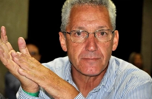 Terceiro Tempo - Milton Neves - Parabéns, Polozzi! Revelado pela Ponte Preta, ex-quarto-zagueiro completa 71 anos! - Notícias - Terceiro Tempo