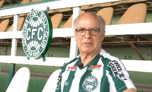 Terceiro Tempo - Milton Neves - Parabéns! Aladim, ex-ponta do Coritiba e Timão completa 80 anos - Notícias - Terceiro Tempo
