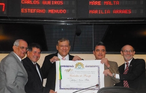 Terceiro Tempo - Milton Neves - Achados & Perdidos: O dia em que Milton Neves tornou-se Cidadão Recifense - Notícias - Terceiro Tempo