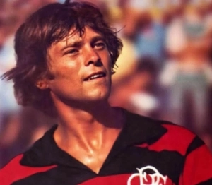 Terceiro Tempo - Milton Neves - Saudade: Com passagem marcante pela dupla Fla-Flu, Doval nos deixava há 35 anos - Notícias - Terceiro Tempo