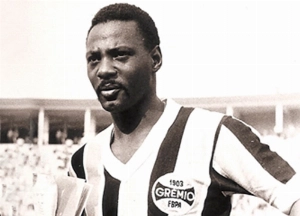 Terceiro Tempo - Milton Neves - Saudade: Há 52 anos morria Everaldo, lateral do Grêmio e titular do Brasil na Copa de 70 - Notícias - Terceiro Tempo