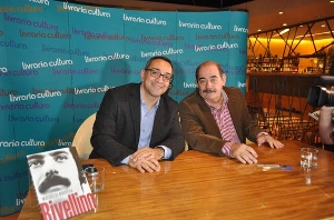 Terceiro Tempo - Milton Neves - No Dia Nacional do Livro, conheça algumas obras em que o futebol e ex-jogadores são os temas centrais - Notícias - Terceiro Tempo