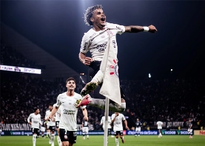 Terceiro Tempo - Milton Neves - Animado por boa vitória, Corinthians vai a Salvador encarar o Bahia; os times - Notícias - Terceiro Tempo