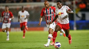 Terceiro Tempo - Milton Neves - Sem vencer há dez jogos no Brasileiro, São Paulo enfrenta o Red Bull Bragantino; os times - Notícias - Terceiro Tempo