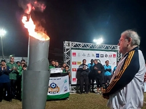 Terceiro Tempo - Milton Neves - Achados & Perdidos: Há dois anos, a abertura da Taça Milton Neves de Futebol Júnior, em Muzambinho-MG - Notícias - Terceiro Tempo