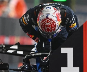Terceiro Tempo - Milton Neves - F1: Verstappen vence a Sprint em Singapura, prova marcada por batida de Russell - Notícias - Terceiro Tempo