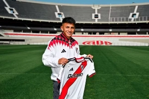 Notícias ogol.com.br - Coudet, Argentina e família: Almada explica opção por River no lugar do Flamengo