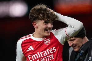 Notícias ogol.com.br - Max Dowman quebra recorde que durava 132 anos no Arsenal