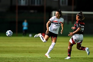 Notícias ogol.com.br - São Paulo bate o Flamengo em estreia no Brasileirão Feminino