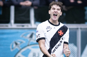 Notícias ogol.com.br - Vasco quebra tabu de duas décadas no Sul e consegue pontuar pela primeira vez na Arena