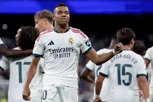 Notícias ogol.com.br - Com hat-trick de Mbappé e gol e assistência de Vini, Real Madrid goleia Real Sociedad no retorno de Mourinho ao Bernabéu