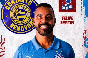 Notícias ogol.com.br - Bahia renova contrato de treinador do time feminino