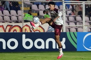 Notícias ogol.com.br - Allan Wlk, o atacante paraguaio que joga na Argentina e está na mira de Nedved para a seleção tcheca