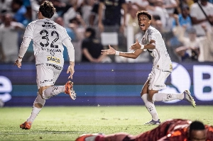 Notícias ogol.com.br - Clube italiano oficializa proposta ao Santos por Robinho Jr.