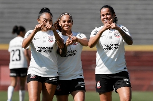 Notícias ogol.com.br - Corinthians goleia o Vitória e retorna ao topo do Brasileirão Feminino