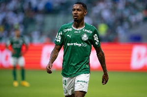 Notícias ogol.com.br - Manchester City tem acordo com o Palmeiras por Allan