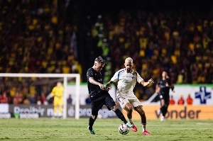 Notícias ogol.com.br - Fortaleza vence jogo direto contra Sport na Ilha do Retiro e dispara na Série B