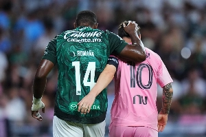 Notícias ogol.com.br - Messi volta a jogar após falecimento do pai, mas não evita queda do Inter Miami na Leagues Cup