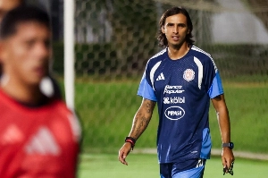 Notícias ogol.com.br - Costa Rica demite treinador no início do ciclo e confirma ex-Santos como interino