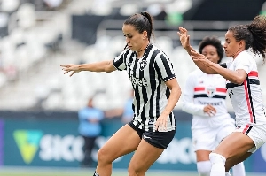 Notícias ogol.com.br - De virada, São Paulo goleia, complica Botafogo e segue na briga pelo topo