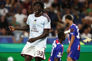 Notícias ogol.com.br - 'Free Madjo': Villa perdeu a Supercopa, mas ganhou superestrela de 17 anos