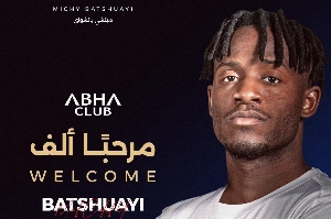 Notícias ogol.com.br - Batshuayi desembarca no futebol saudita