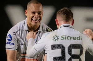 Notícias ogol.com.br - Operario vence o Athletic em casa e encurta distância para o G6 da Série B