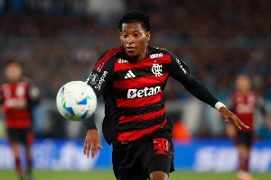 Notícias ogol.com.br - Flamengo acerta venda de Plata para o Dínamo Moscou