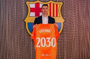 Notícias ogol.com.br - Barça confirma chegada de goleiro que já foi algoz do Brasil