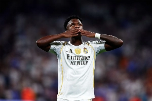 Notícias ogol.com.br - Real Madrid oficializa renovação com Vinícius Júnior até 2032