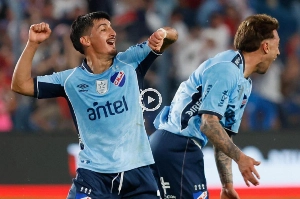 Notícias ogol.com.br - Loucura no Uruguai: Virada do Nacional com três gols nos seis minutos finais