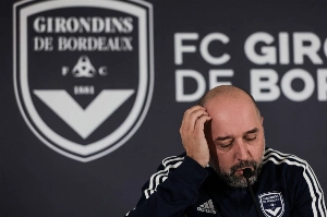 Notícias ogol.com.br - Rebaixado por crise financeira, Bordeaux é vendido por um euro