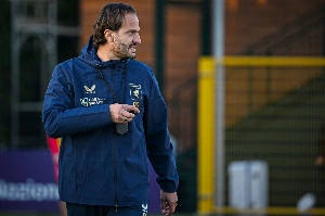 Notícias ogol.com.br - Gilardino está de volta ao Parma... agora como treinador
