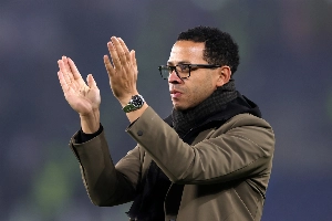 Notícias ogol.com.br - Após passagem relâmpago pelo Chelsea, Rosenior volta ao futebol francês