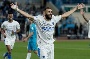 Notícias ogol.com.br - Lyon tentou repatriar Benzema: situação contratual afastou acerto