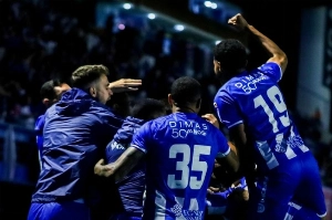 Notícias ogol.com.br - Avaí vence duelo dos desesperados contra Londrina, mas segue no Z4