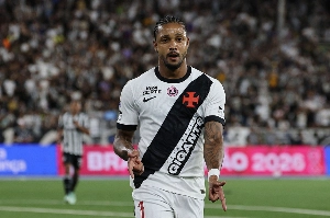 Notícias ogol.com.br - Vasco mantém seta para cima e volta ao Brasileirão com vitória sobre o Botafogo