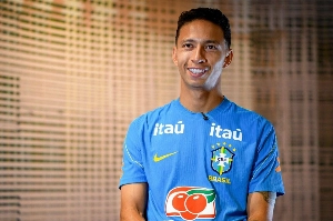 Notícias ogol.com.br - Novidade na lateral da seleção, Mauro Júnior analisa adaptação a posição e revela referências