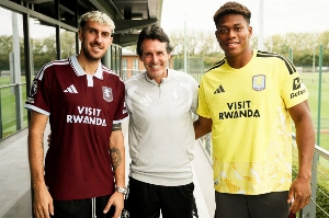 Notícias ogol.com.br - Suzuki e Ruggeri: duplo reforço confirmado no Aston Villa