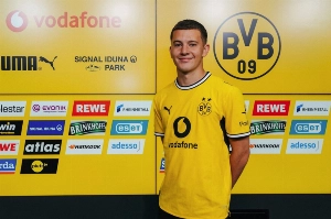 Notícias ogol.com.br - Dortmund garante a contratação de promessa grega